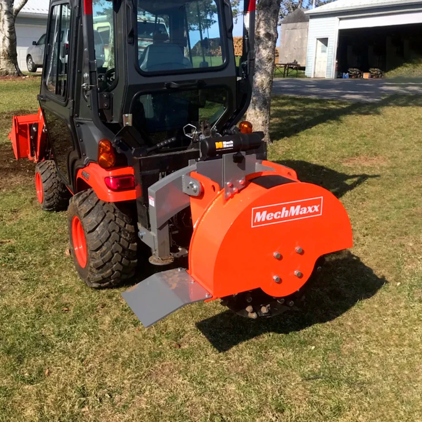 3-Point PTO Stump Grinder with 34 Carbide Teeth (PTO Shaft Included with Slip Clutch),  for 15-45HP Tractor,  SG24